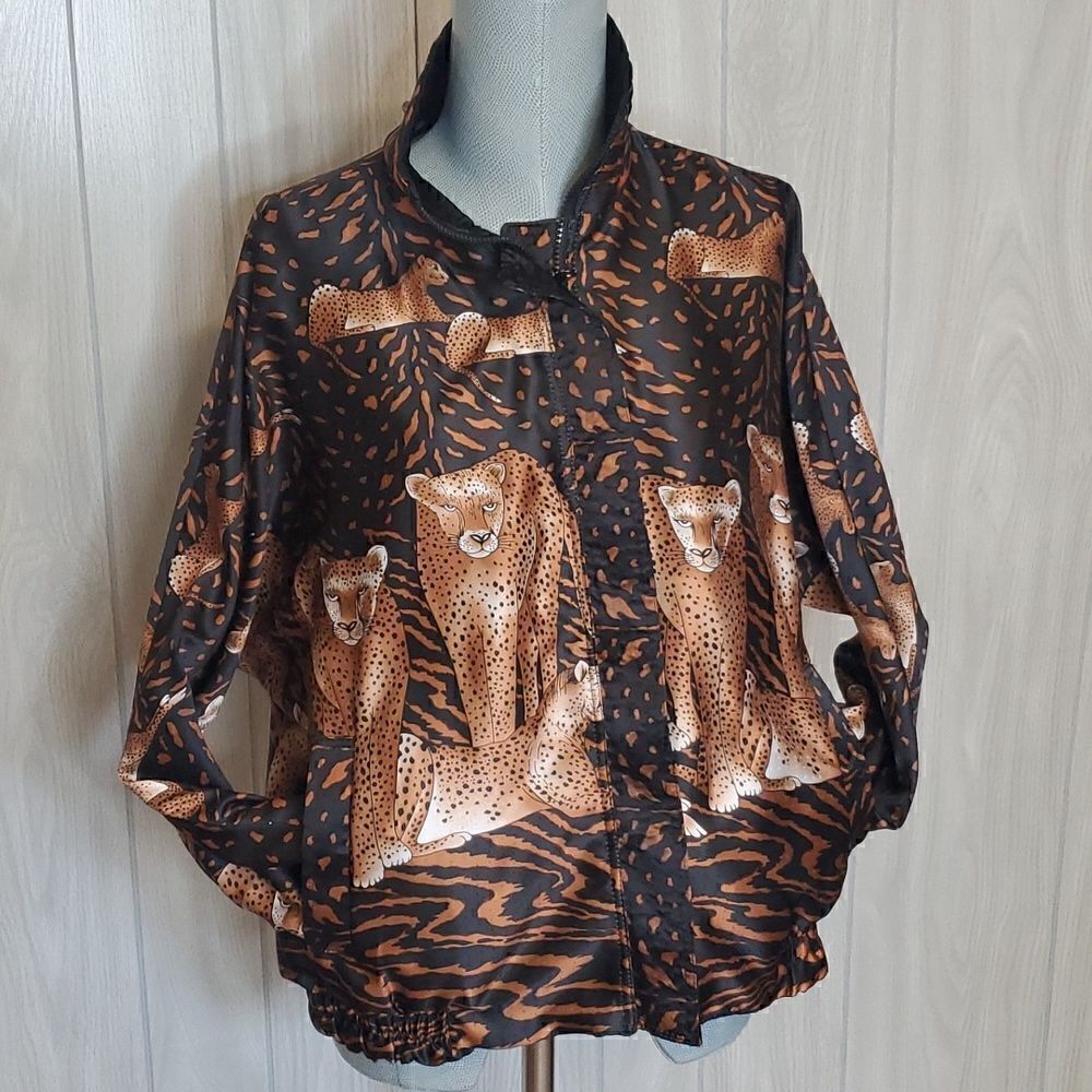Rainbow Collection | Cheetah Jacket - Picture 2 of 8